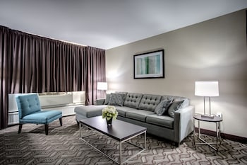 Suite, 1 King Bed, Non Smoking