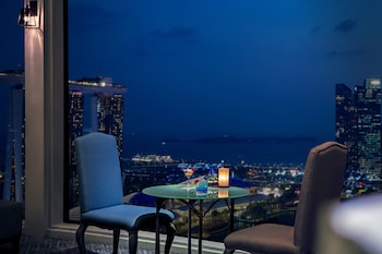 Urban Jungle Suite, Connecting Rooms, Children Amenities, Lounge Access, High Floor, City View