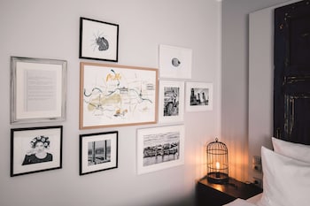 Suite (Corner)