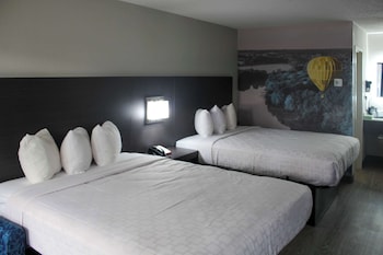 Room, 2 Queen Beds, Non Smoking