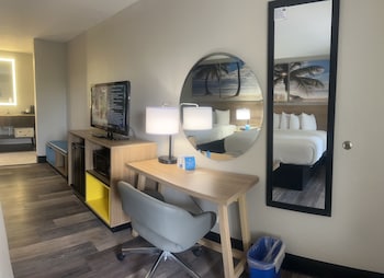 Room, 2 Queen Beds, Non Smoking (Pet Friendly)
