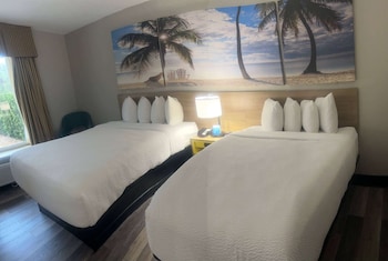 Business Room, 2 Queen Beds, Non Smoking