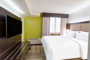 Standard Room, 1 Queen Bed with Sofa bed