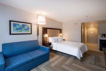 Standard Room, 1 Queen Bed, Accessible (Roll-In Shower)