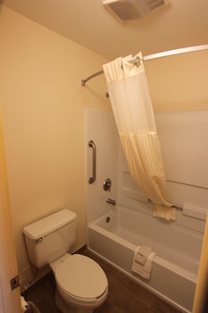 Room, 2 Queen Beds, Smoking