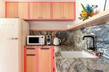 Suite (Wayfinder)