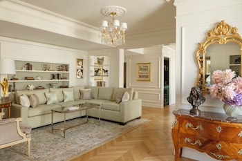 Premier Suite, 1 Bedroom (One-Bedroom)