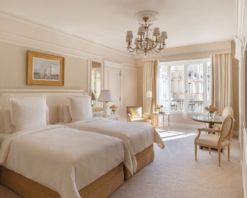 Deluxe Room, 2 Twin Beds, Non Smoking