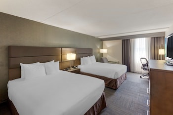 Executive Room, 2 Queen Beds, Non Smoking
