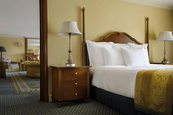Presidential Suite, 1 King Bed, Balcony
