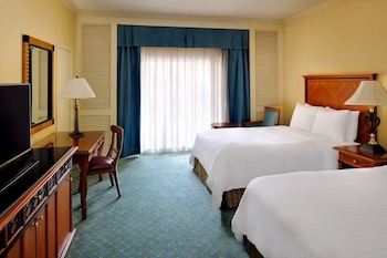 Executive Room, 2 Double Beds, Balcony (Executive Level)