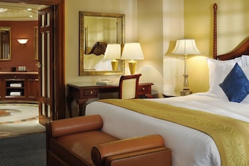 Presidential Suite, 1 King Bed, Balcony