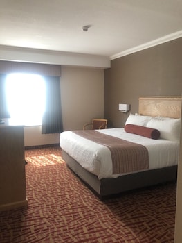 Suite, Multiple Beds, Non Smoking, Kitchenette (with Sofabed)