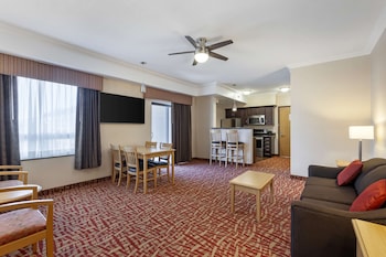 Suite, Multiple Beds, Non Smoking, Kitchenette (with Sofabed)