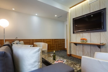 Senior Suite, 1 Bedroom, Balcony