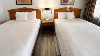 Standard Room, 2 Double Beds, Non Smoking