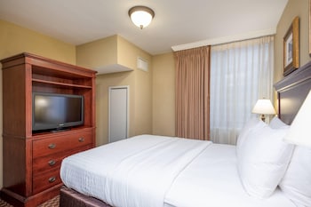 Efficiency, Room, 1 King Bed, Non Smoking