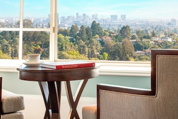 Suite, 1 King Bed, Bay View, Tower