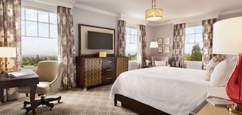 Signature Room, 1 King Bed, Bay View