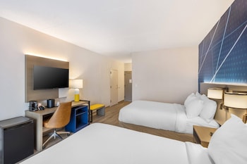 Room, 2 Queen Beds, Accessible, Non Smoking