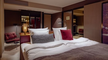Classic Double Room, No Windows (Sleep)