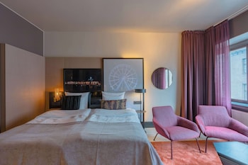 Superior Room (King, Sauna)