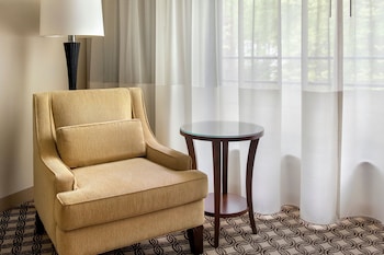 Room, 2 Double Beds (Mobility Accessible, Roll-In Shower)