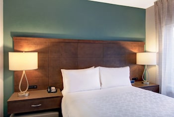 Suite, 1 Bedroom, Kitchen