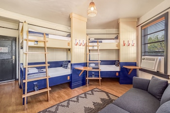 Premium Family Room