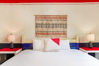 Premium King Suite