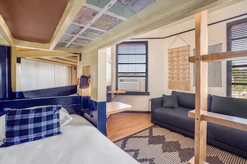 Premium Family Room