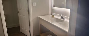 Suite, 1 King Bed, Non Smoking, Refrigerator & Microwave (Shower Only;Larger Room)