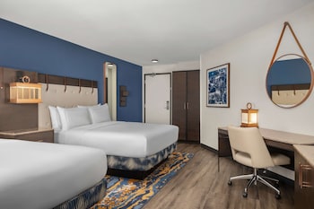 Room, 2 Queen Beds