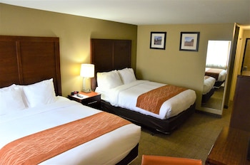 Standard Room, 2 Queen Beds, Accessible Tub, Non Smoking
