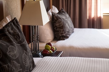 Room, 2 Queen Beds, Non Smoking (Efficiency)