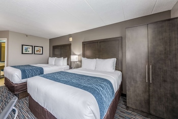 Room, 2 Queen Beds, Accessible, Non Smoking