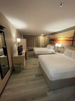 Standard Room, 2 Queen Beds
