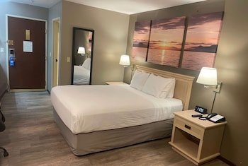Standard Room, 1 Queen Bed