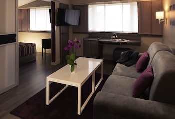 Junior Suite, 1 Double Bed with Sofa bed (Privilege)