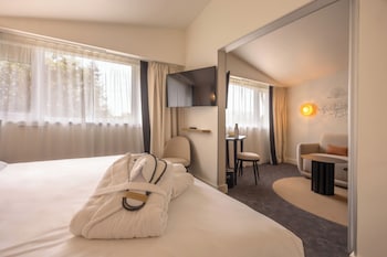 Junior Suite, 1 Double Bed with Sofa bed (Privilege)