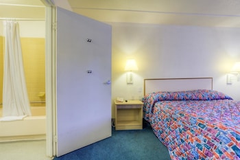Standard Room, 2 Double Beds, Accessible, Non Smoking