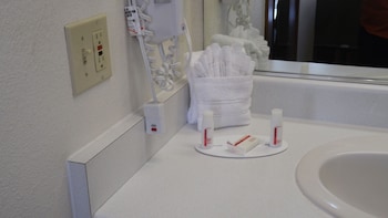 Studio Suite, 1 King Bed, Non Smoking