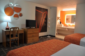 Standard Room, 2 Queen Beds, Non Smoking