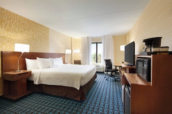 Room, 1 King Bed (Mobility Accessible, Roll-In Shower)