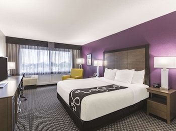 Deluxe Room, 1 King Bed, Non Smoking