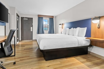 Premier Room, 1 King Bed, Non Smoking