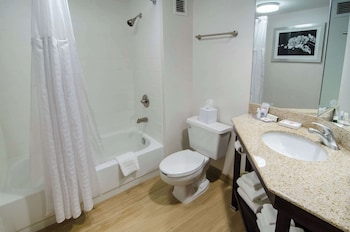 Room, 2 Queen Beds, Non Smoking (Upgrade)