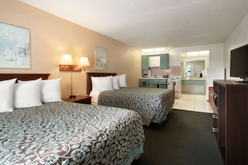 Room, 2 Double Beds, Non Smoking (Efficiency, Pool Side)