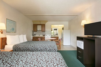 Efficiency, Room, 2 Double Beds, Non Smoking