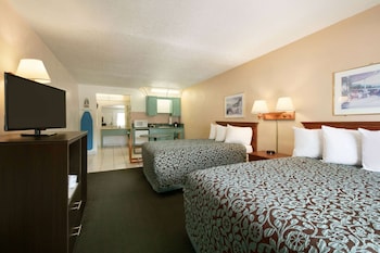 Deluxe Room, 2 Double Beds, Non Smoking